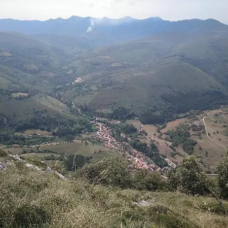 Rural Penasagra אורחן Quintanilla