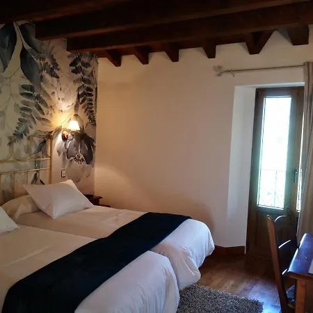 Rural Penasagra بيت ريفي