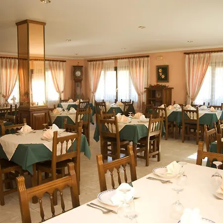 بيت ريفي Rural Penasagra 2*